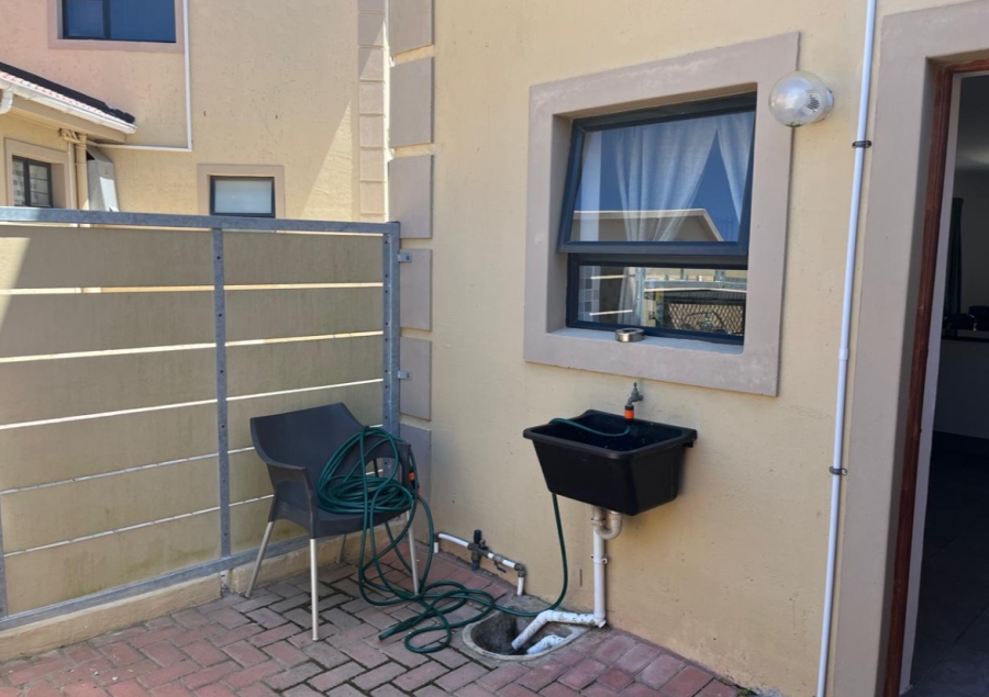 3 Bedroom Property for Sale in Mossel Bay Central Western Cape
